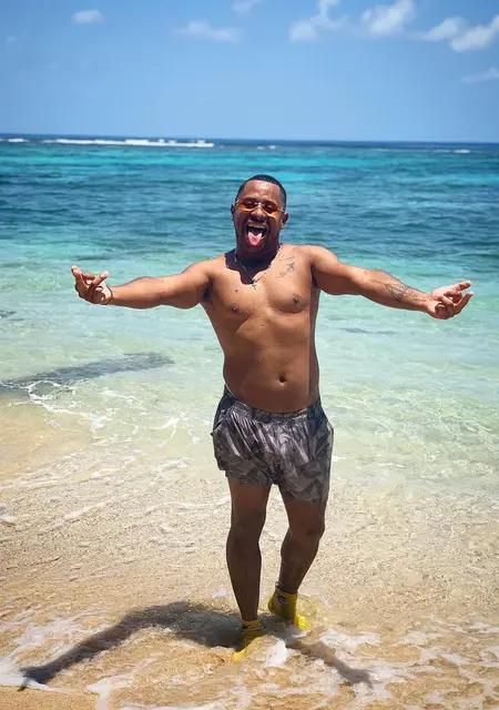 Я Rtt, 32, знакомлюсь для приятного времяпровождения в Канкуне