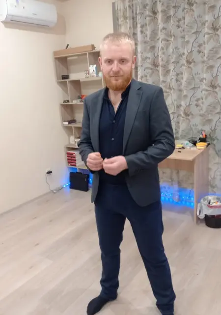 Я Коля, 34 років, знайомлюсь для спілкування у Новопскове