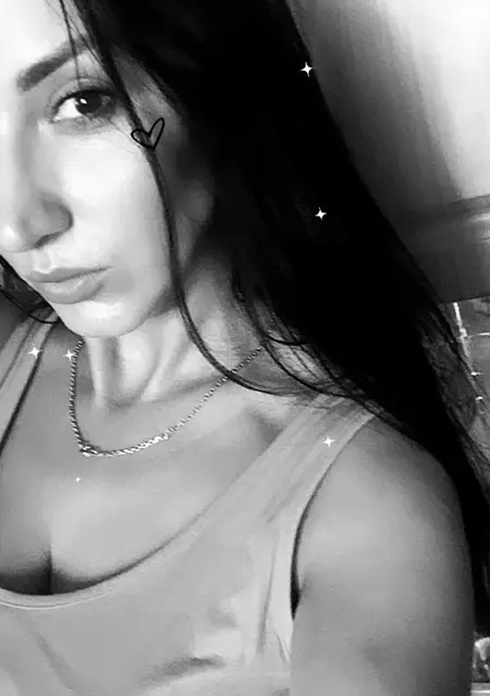 Я Карина, 34, знакомлюсь для приятного времяпровождения в Одессе