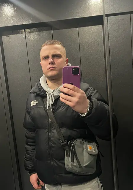 Slava из Гомеля, мне 27, познакомлюсь для общения