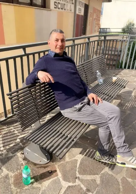 Я Antonio, 45, знакомлюсь в Риме