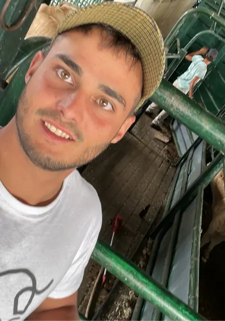 David из Мадрида, ищу на сайте приятное времяпровождение