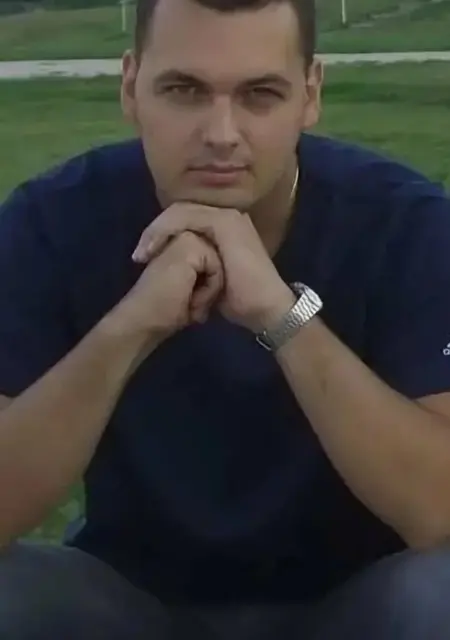 Я Дава, 35, знакомлюсь для открытые отношения в Брюсселе