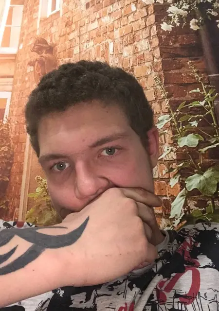 Я Nikita, 25, из Жодино, ищу знакомства без обязательств