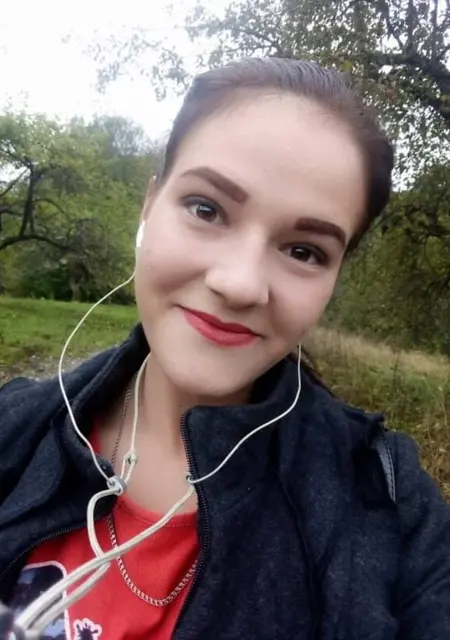 Я Настя, 23, знакомлюсь для дружбы в Хусте