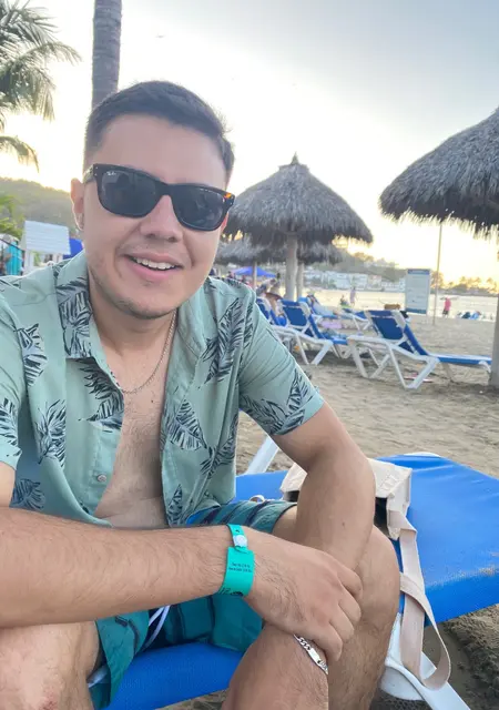 Я Jairo, 25, из Гвадалахары, ищу знакомства на одну ночь