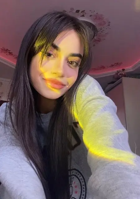 Я Лейла, 20, знакомлюсь для постоянных отношений в Минске