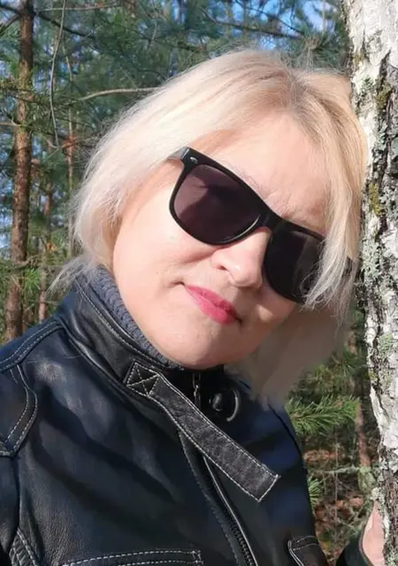 Я Алиса, 50, знакомлюсь для приятного времяпровождения в Киеве