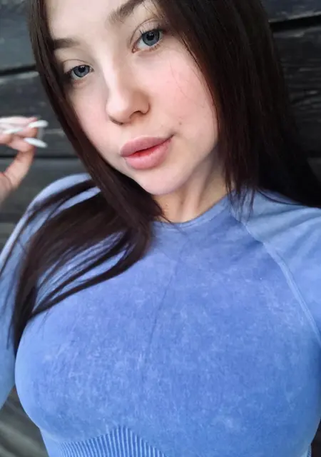 Daria из Харькова, мне 23, познакомлюсь для вирта