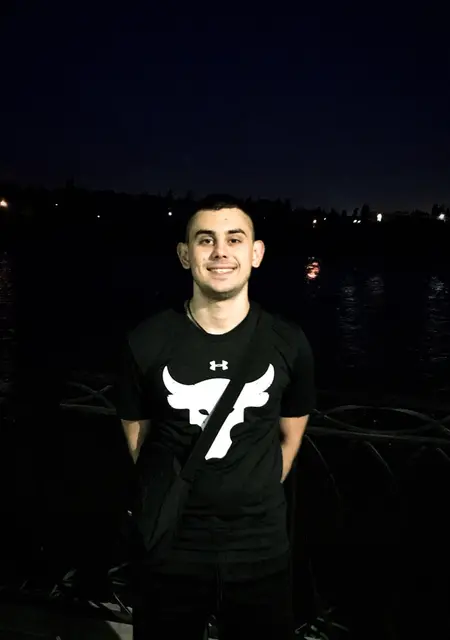 Игорь из Мариуполя, мне 30, познакомлюсь на одну ночь