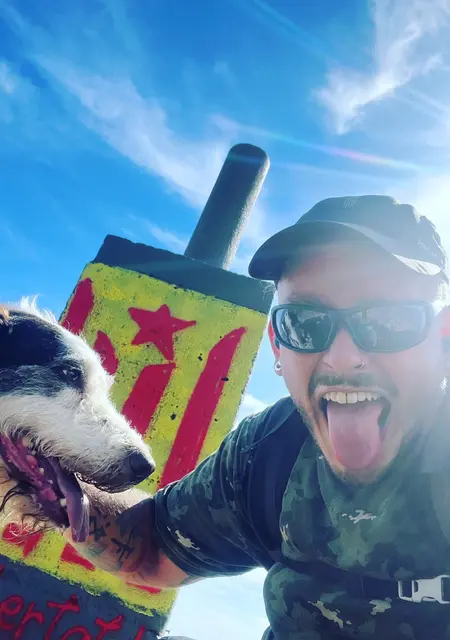 Carlos из Барселоны, ищу на сайте приятное времяпровождение