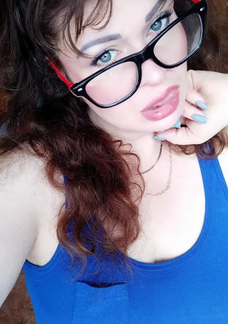 Я Eva, 40 років з Маріуполь, шукаю знайомство для приємне проведення часу