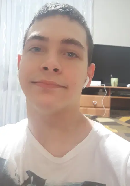 Tarzanchk из Нежина, мне 22, познакомлюсь для вирта