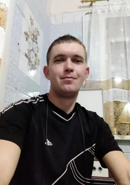 Я Руслан, 36, из Полтавы, ищу знакомство для приятного времяпровождения