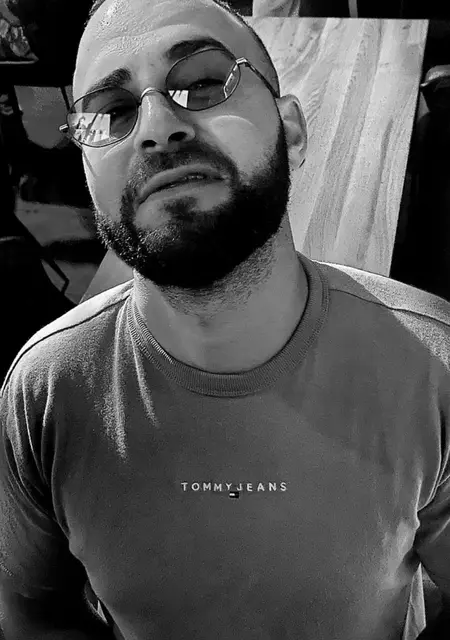 Gregori из Тель-авива, ищу на сайте знакомства на одну ночь