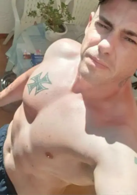 Waffen из Вендрель, ищу на сайте приятное времяпровождение