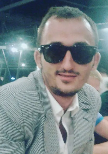 Дмитрий из Чернигова, мне 32, познакомлюсь без обязательств