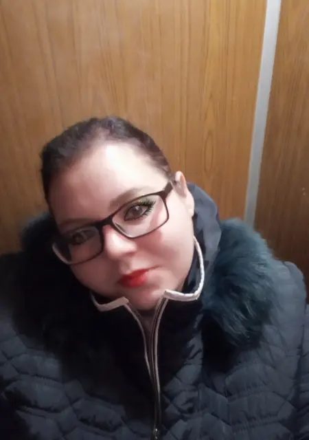 Яна з Маріуполя, мені 34 років, познайомлюсь для дружби