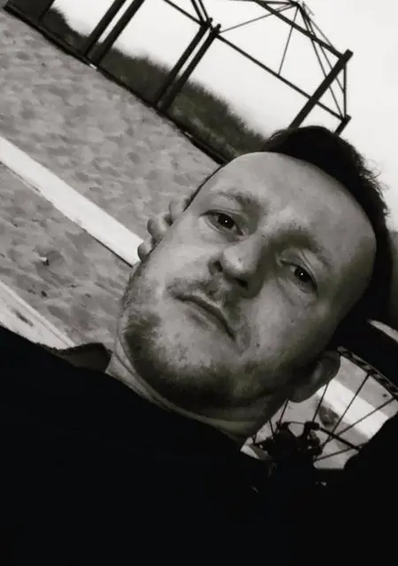 Thebes з Балаклії, мені 26 років, познайомлюсь для спілкування