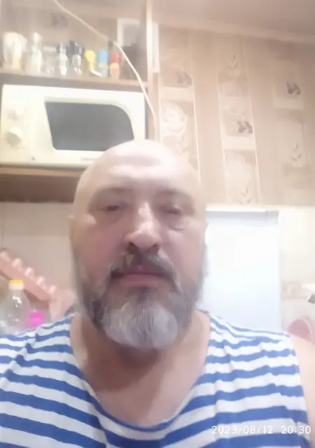 Владимир из Донецка, ищу на сайте знакомства на одну ночь