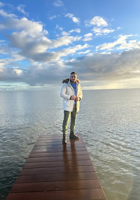 Marian из Нордвейкерхаут, ищу на сайте знакомства на одну ночь