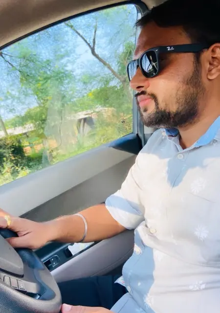 Karan из Нью-дели, ищу на сайте открытые отношения