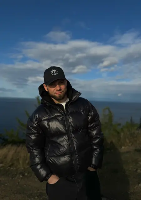 Дмитрий из Пхукета, ищу на сайте знакомства без обязательств