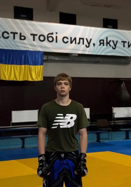 Я Roman, 24, из Жашкова, ищу знакомство для вирта