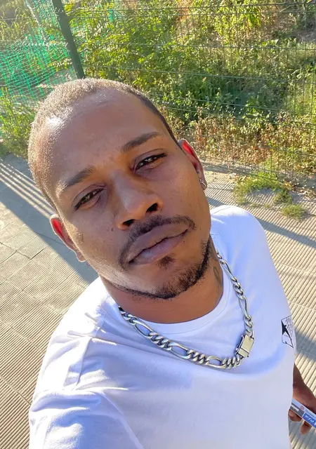 Antoniocm из Барселоны, мне 32, познакомлюсь на одну ночь