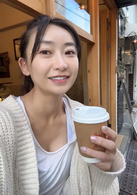 Я Meinai, 37, из Славно, ищу знакомство для постоянных отношений