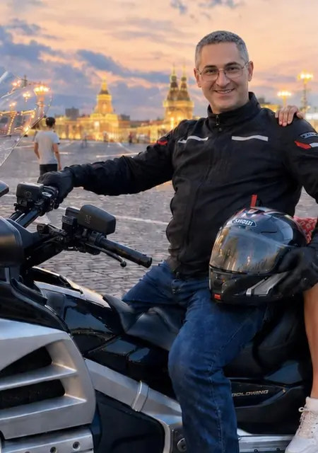 Devid из Тель-авива, мне 48, познакомлюсь для дружбы