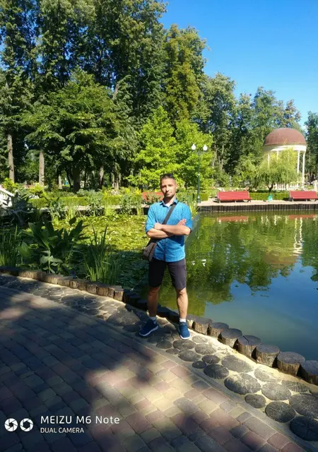 Сергей з Харкова, мені 36 років, познайомлюсь на одну ніч