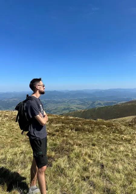 Я Sasha, 23 років з Стрий, шукаю знайомство для відкриті стосунки