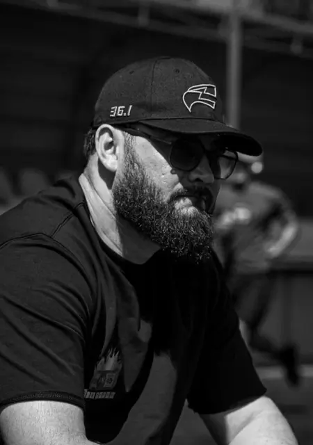 Я Тимур, 37, знакомлюсь на одну ночь в Шымкенте