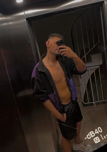 Olex из Бохум, мне 28, познакомлюсь для вирта