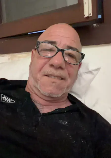 Soy Dario Fontana, 55 años de Madrid, busco conocer gente para relación a largo plazo