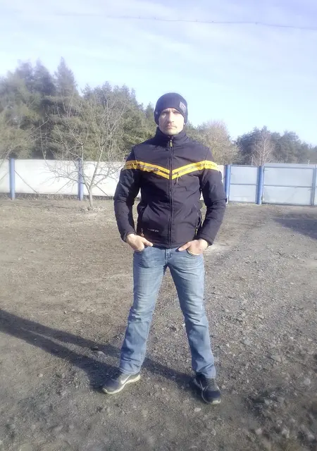 Vanya из Киева, мне 41, познакомлюсь на одну ночь