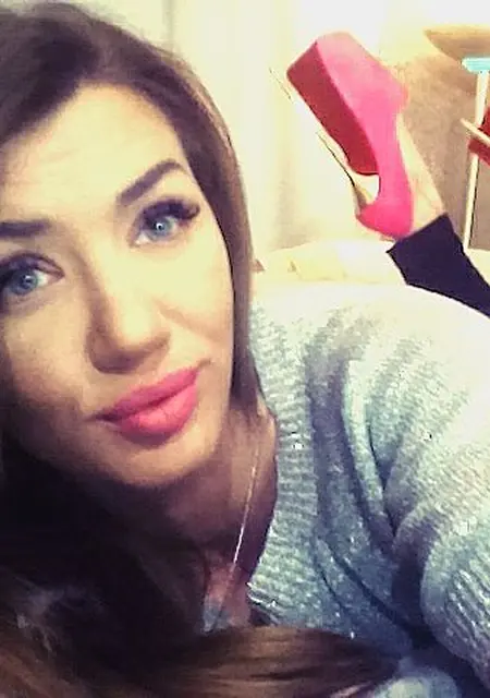 Я Аня, 36, из Харькова, ищу знакомства без обязательств