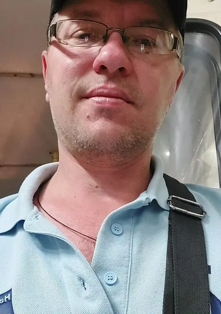 Я Женя, 46, из Кривого Рога, ищу знакомство