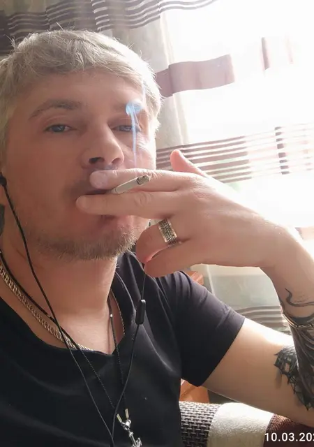 Я Сергей, 38, знакомлюсь без обязательств в Алчевске