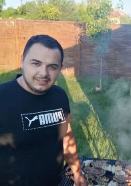 Я Catalin, 29, из Бухареста, ищу знакомство