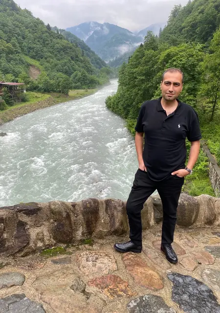 Can из Анкары, мне 38, познакомлюсь на одну ночь