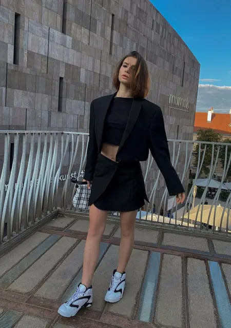 Алиса из Вены, ищу на сайте приятное времяпровождение