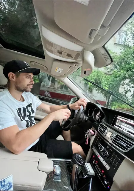 Я Денис, 35, из Кременчуга, ищу знакомство для постоянных отношений