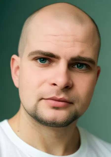 Саша из Полтавы, мне 32, познакомлюсь на одну ночь