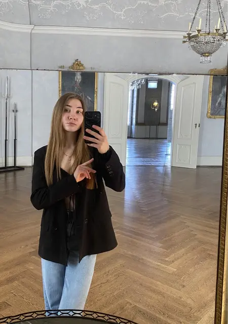 Я Виктория, 22, знакомлюсь без обязательств в Бад-Фаллингбостель
