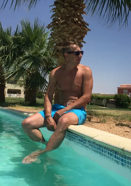 Андрей из Краматорска, мне 45, познакомлюсь на одну ночь