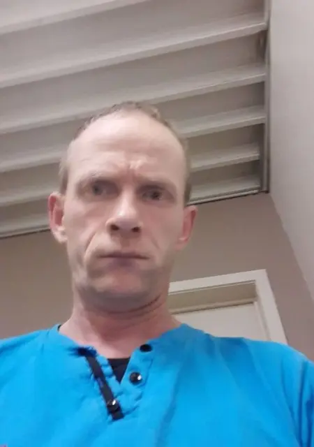 Я Andrzrzej, 38, знакомлюсь в Варшаве