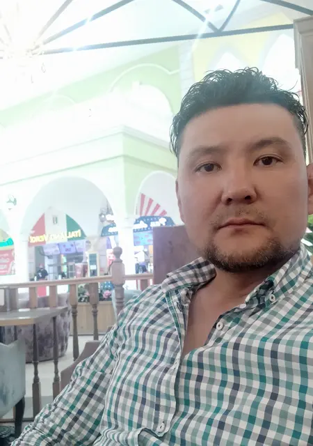 Алишер из Алматы, мне 43, познакомлюсь для дружбы