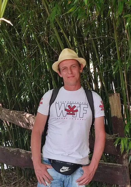 Я Андрей, 25, из Энергодара, ищу знакомства без обязательств